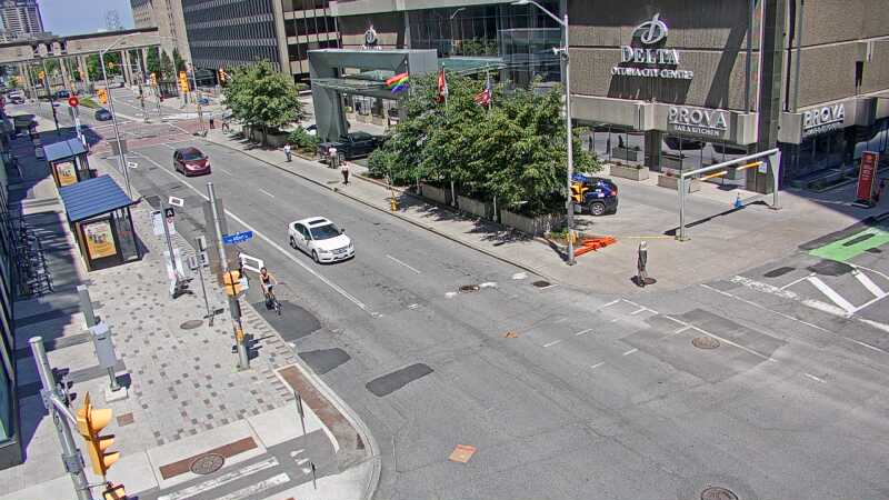 Traffic camera image at 2025-06-30 16:45:13