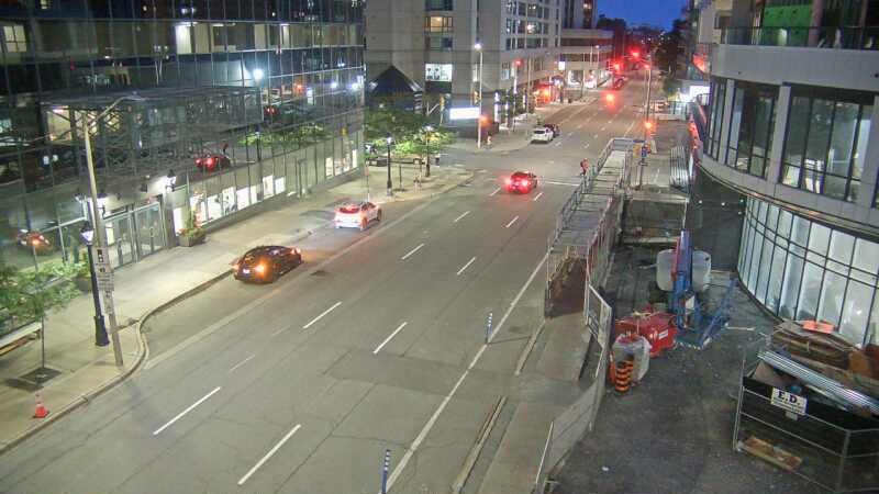 Traffic camera image at 2025-07-06 01:30:23