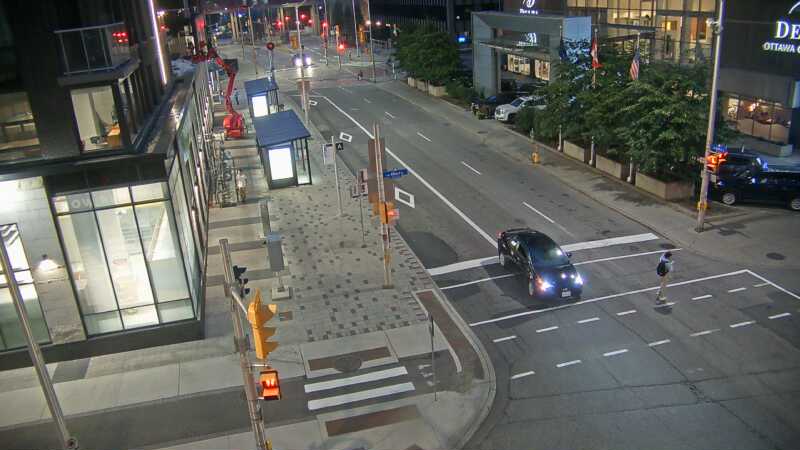 Traffic camera image at 2025-07-31 01:00:09