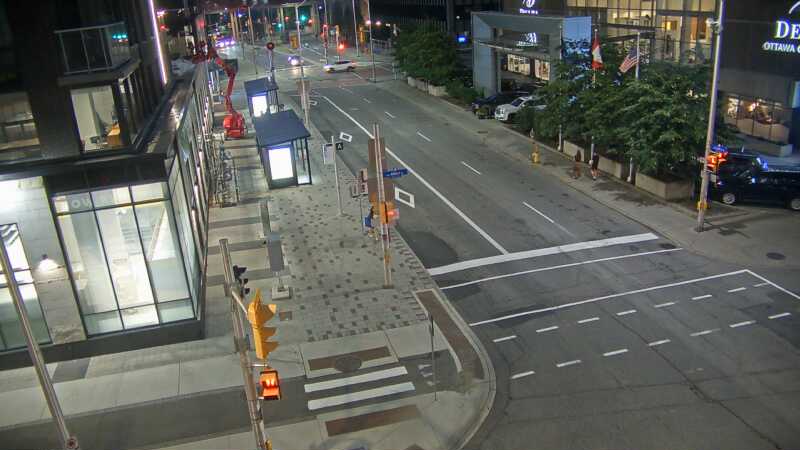 Traffic camera image at 2025-07-31 01:05:11