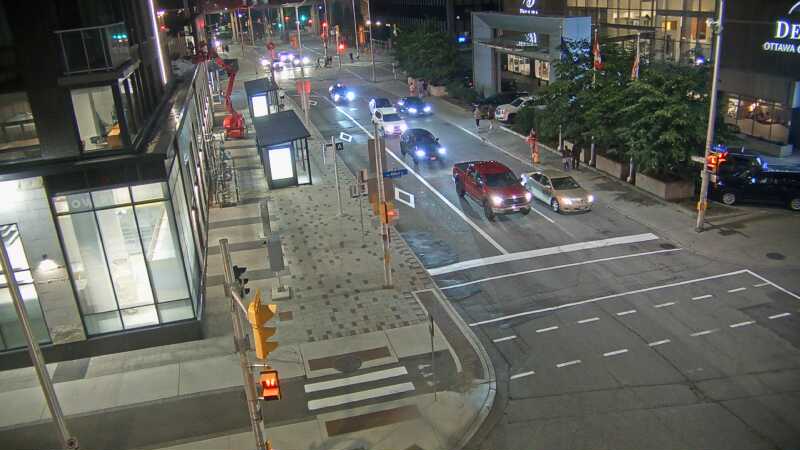 Traffic camera image at 2025-07-31 01:10:10