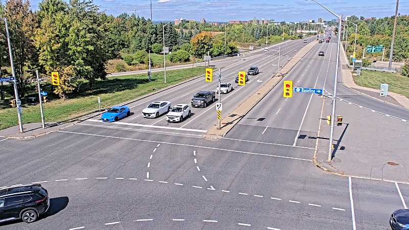 Traffic camera image at 2025-09-14 18:35:48
