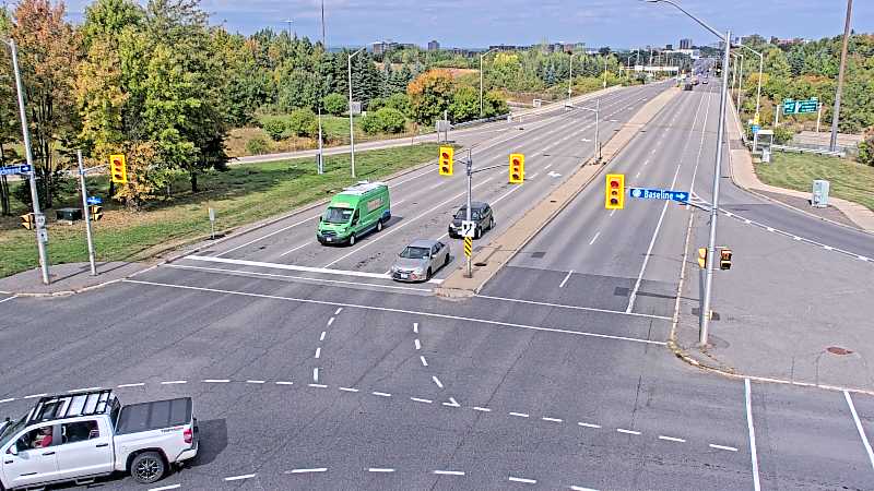 Traffic camera image at 2025-09-18 18:05:52