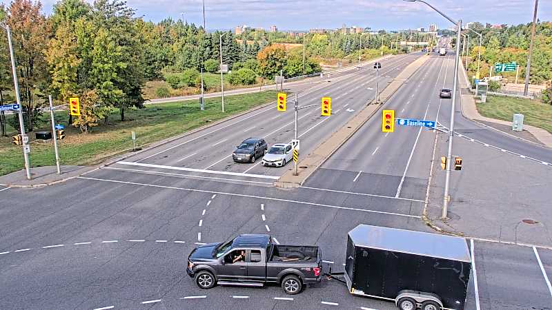 Traffic camera image at 2025-09-18 18:30:49