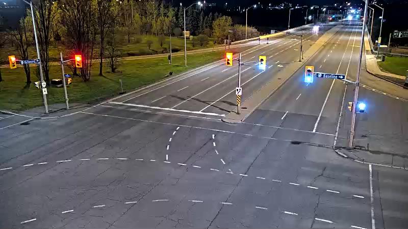 Traffic camera image at 2025-05-09 05:30:32