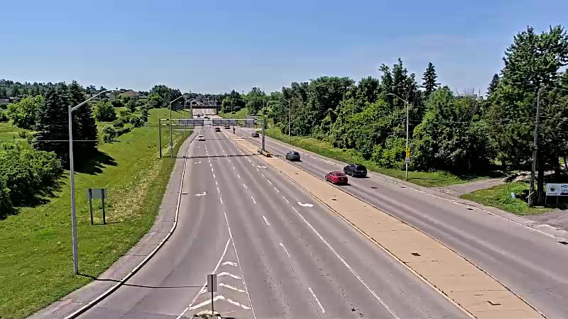 Traffic camera image at 2025-06-30 15:55:51