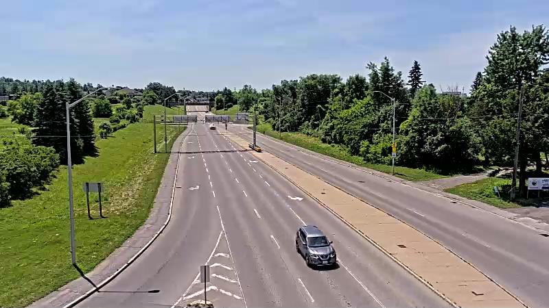 Traffic camera image at 2025-06-30 17:00:53