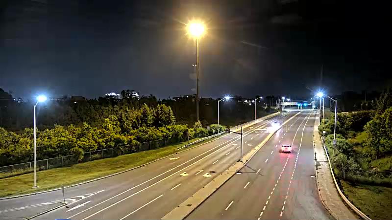 Traffic camera image at 2025-07-03 03:45:55