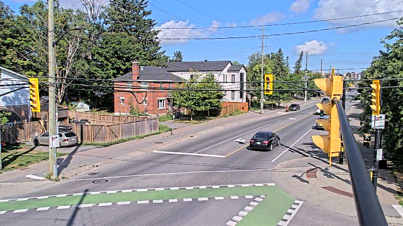 Traffic camera image at 2025-08-24 14:15:51