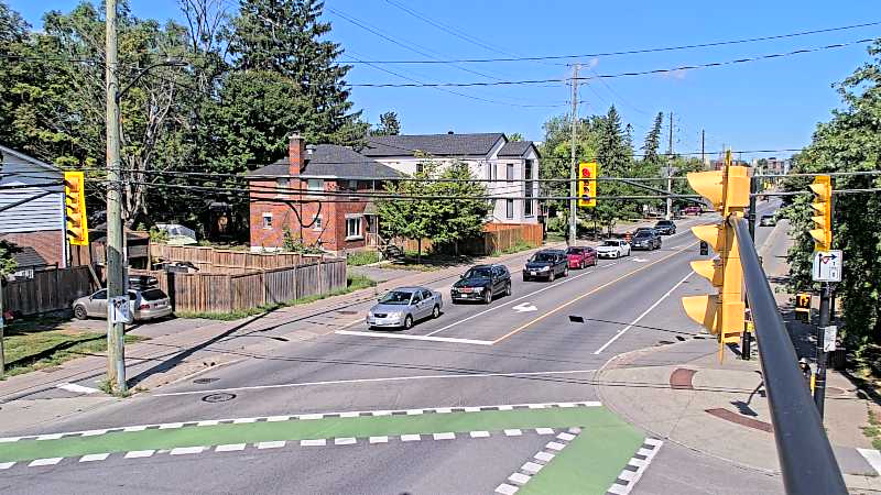 Traffic camera image at 2025-08-24 15:20:51