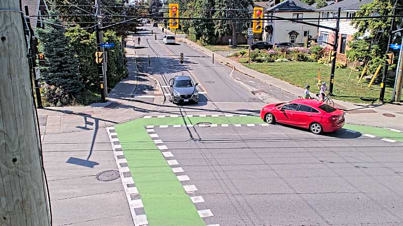 Traffic camera image at 2025-09-14 17:10:56