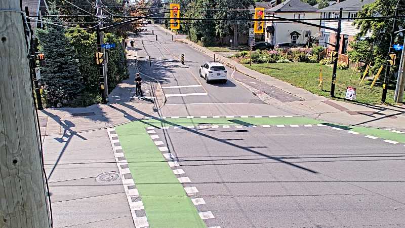 Traffic camera image at 2025-09-14 18:20:51