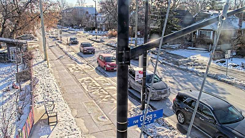 Traffic camera image at 2024-12-21 17:15:51