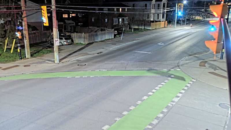 Traffic camera image at 2025-05-09 05:25:38