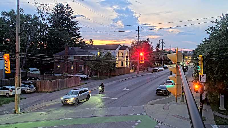 Traffic camera image at 2025-07-06 01:15:47