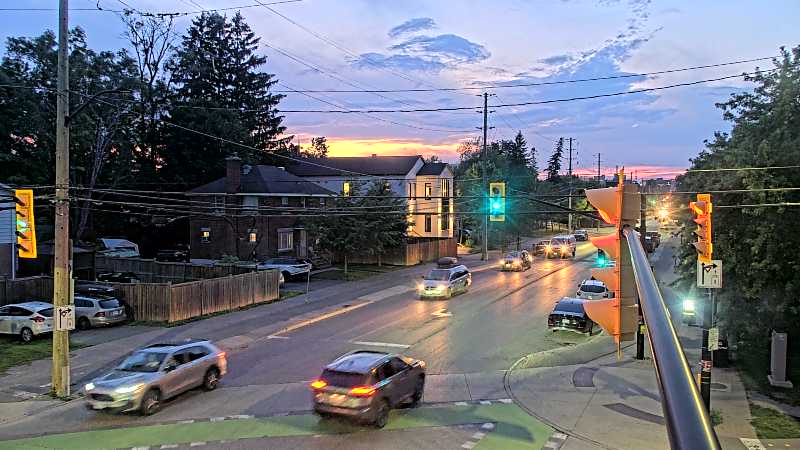 Traffic camera image at 2025-07-06 01:20:53