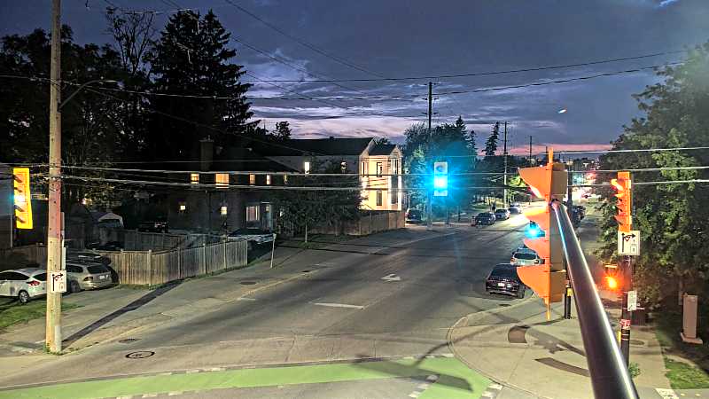 Traffic camera image at 2025-07-06 01:45:46