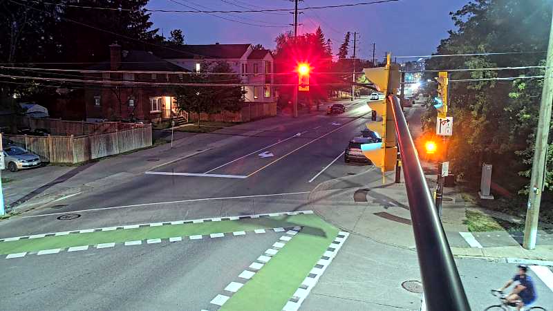 Traffic camera image at 2025-07-31 01:10:49