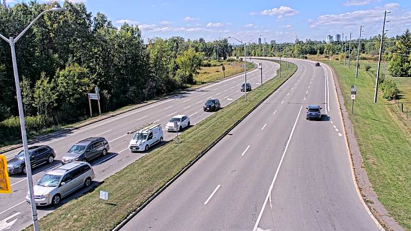 Traffic camera image at 2025-09-14 17:15:55