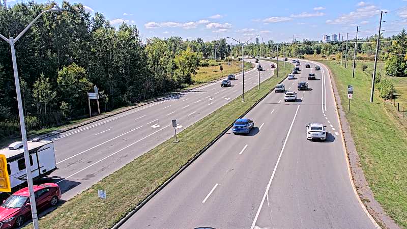 Traffic camera image at 2025-09-14 17:45:54