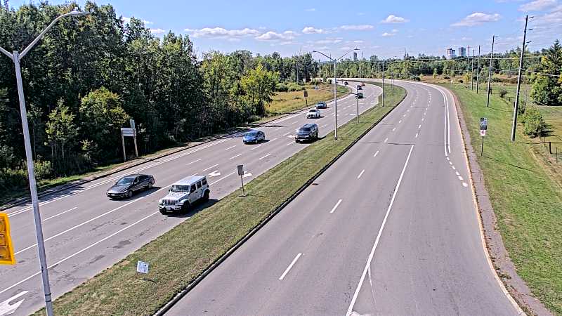 Traffic camera image at 2025-09-14 17:51:01