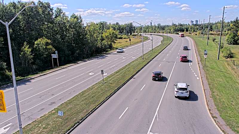 Traffic camera image at 2025-09-14 18:10:52