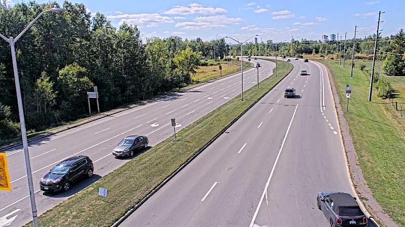 Traffic camera image at 2025-09-14 18:15:53