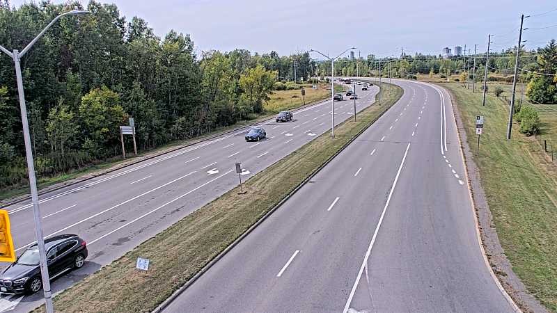 Traffic camera image at 2025-09-17 17:50:54