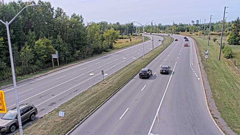 Traffic camera image at 2025-09-17 17:55:48