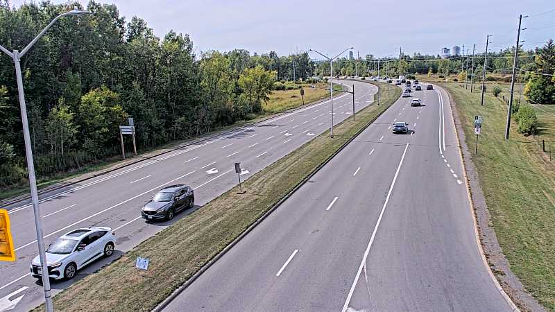 Traffic camera image at 2025-09-17 18:15:49