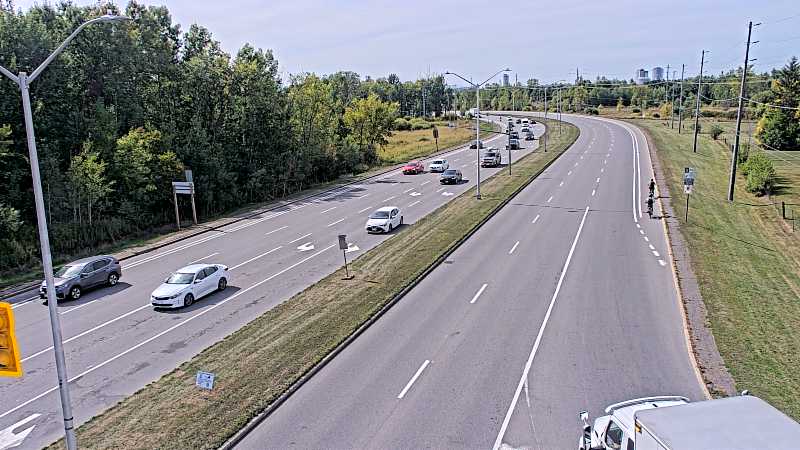 Traffic camera image at 2025-09-17 18:25:57