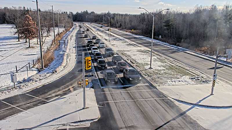 Traffic camera image at 2024-12-21 15:26:03