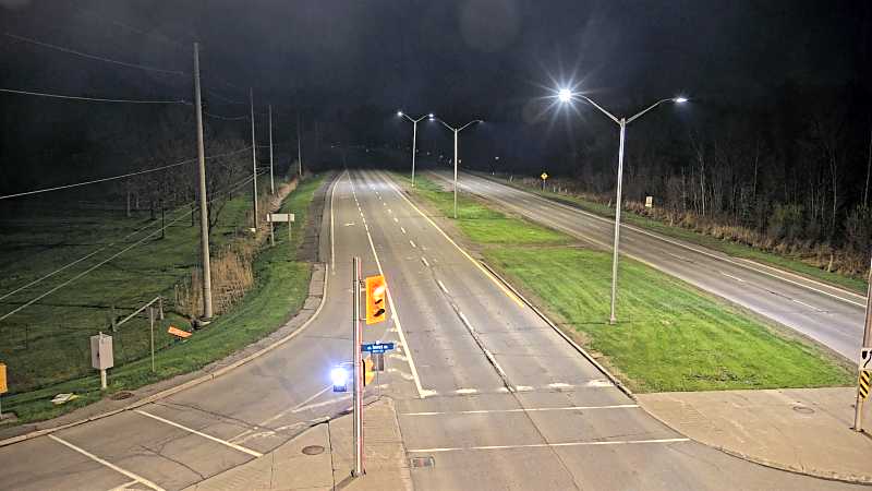 Traffic camera image at 2025-05-09 05:25:38