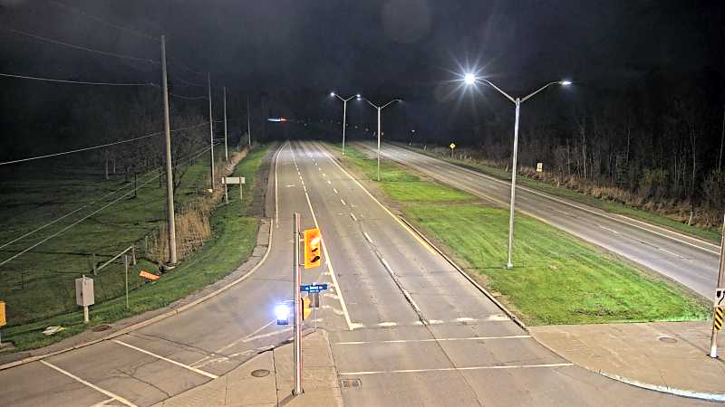 Traffic camera image at 2025-05-09 05:36:13