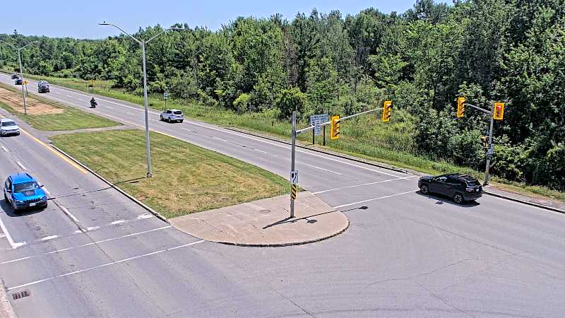 Traffic camera image at 2025-06-30 17:00:55