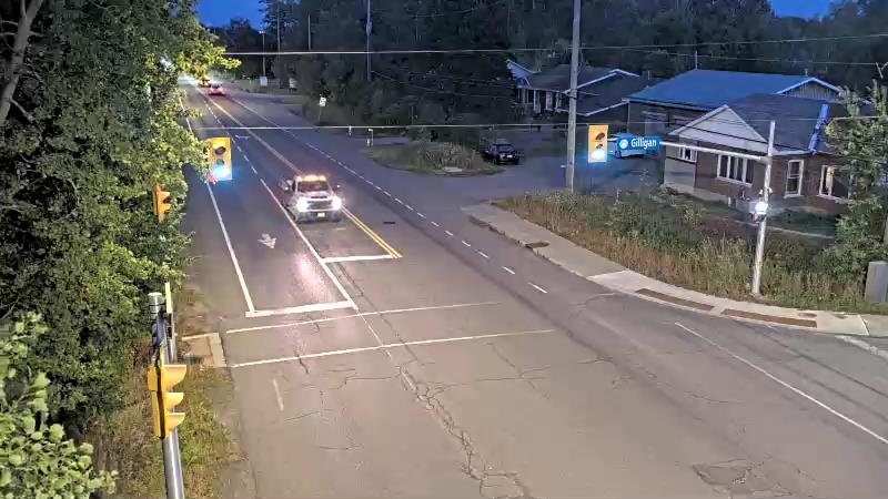 Traffic camera image at 2025-08-25 00:25:50