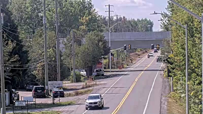 Traffic camera image at 2025-09-14 17:25:47