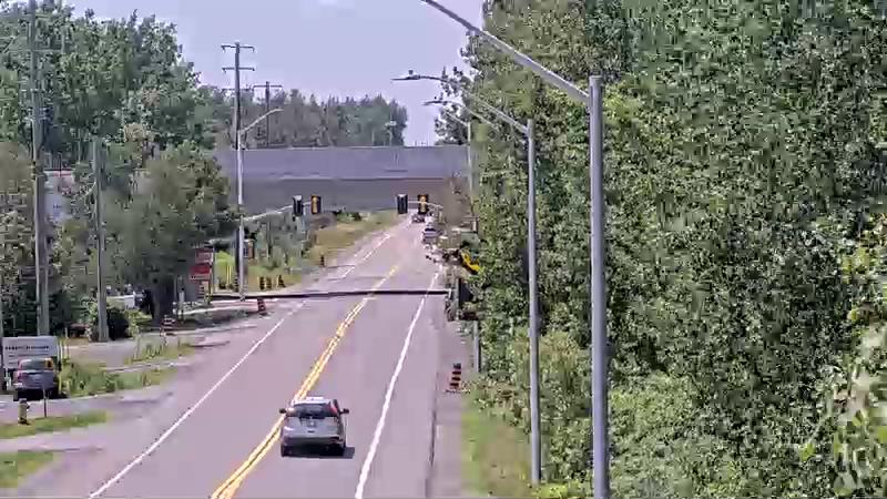 Traffic camera image at 2025-06-30 17:21:02