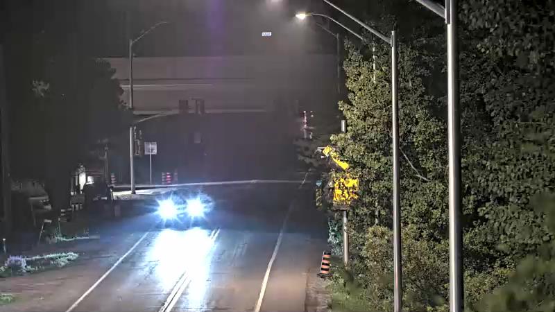 Traffic camera image at 2025-07-31 01:35:52