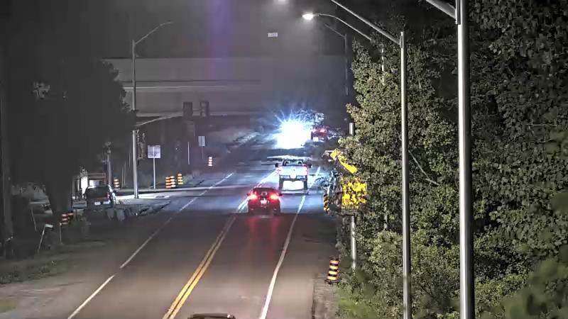 Traffic camera image at 2025-07-31 01:50:42