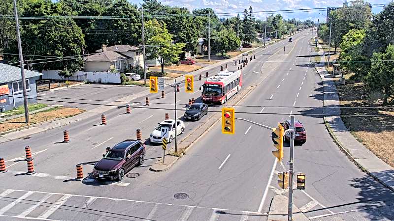 Traffic camera image at 2025-08-24 15:10:46