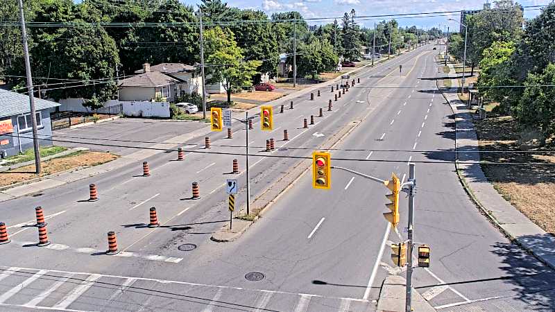 Traffic camera image at 2025-08-24 15:30:53