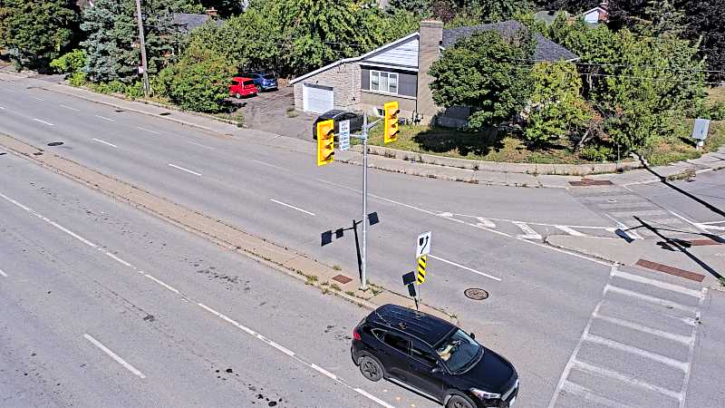 Traffic camera image at 2025-08-31 14:45:47