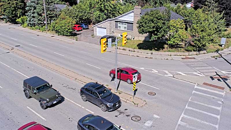 Traffic camera image at 2025-08-31 15:25:50