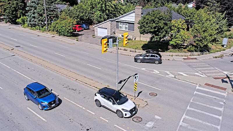 Traffic camera image at 2025-08-31 15:55:54