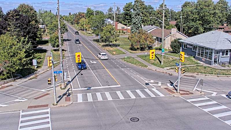 Traffic camera image at 2025-09-14 17:25:47