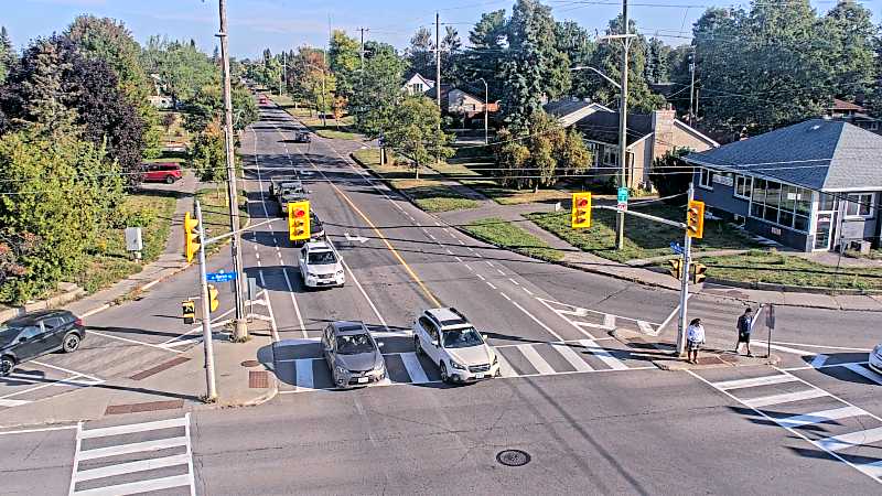 Traffic camera image at 2025-09-18 13:05:59