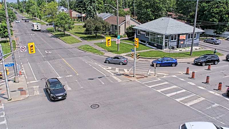 Traffic camera image at 2025-06-04 15:41:29