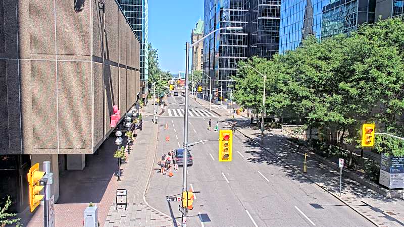 Traffic camera image at 2025-08-24 15:35:51