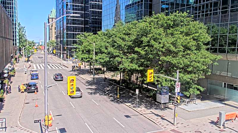 Traffic camera image at 2025-08-24 15:45:54